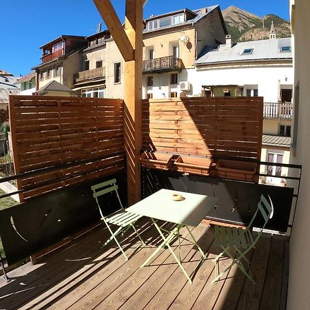 Maison Neuve Proche De Barcelonnette Jausiers Eksteriør bilde
